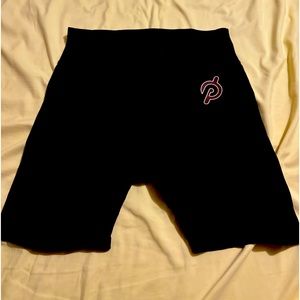 Black peloton shorts XL